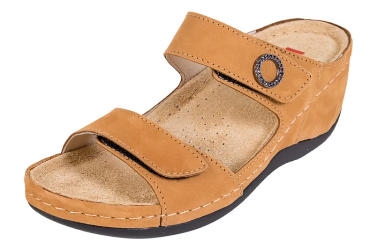 BZ310_nubuk_miodowy_1.jpg