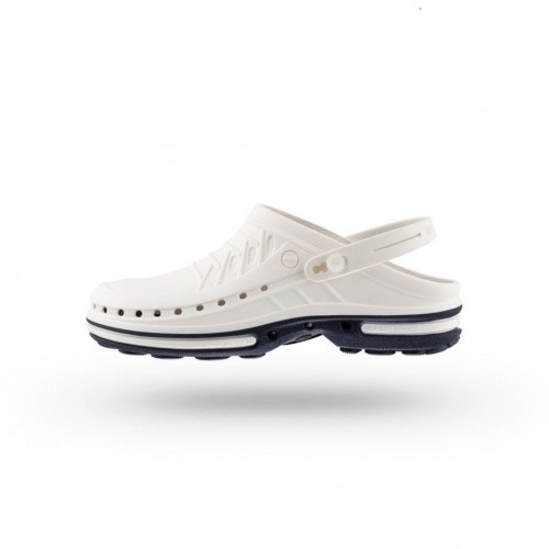 CLOG 13_1.jpg