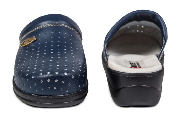 MED11_navyblue_blacksole_7.jpg
